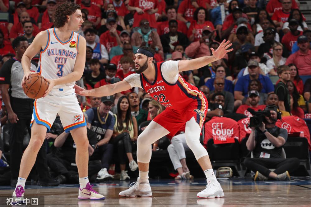 进入退役或 进入退役或