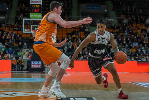 的极限碰撞 的极限碰撞